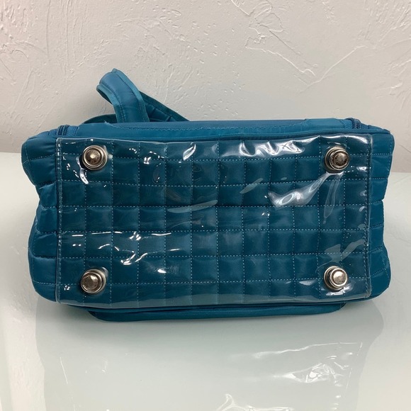 Lug Mini Puddle Jumper Travel tote Gym Overnight Shoulder bag EUC - Picture 9 of 12